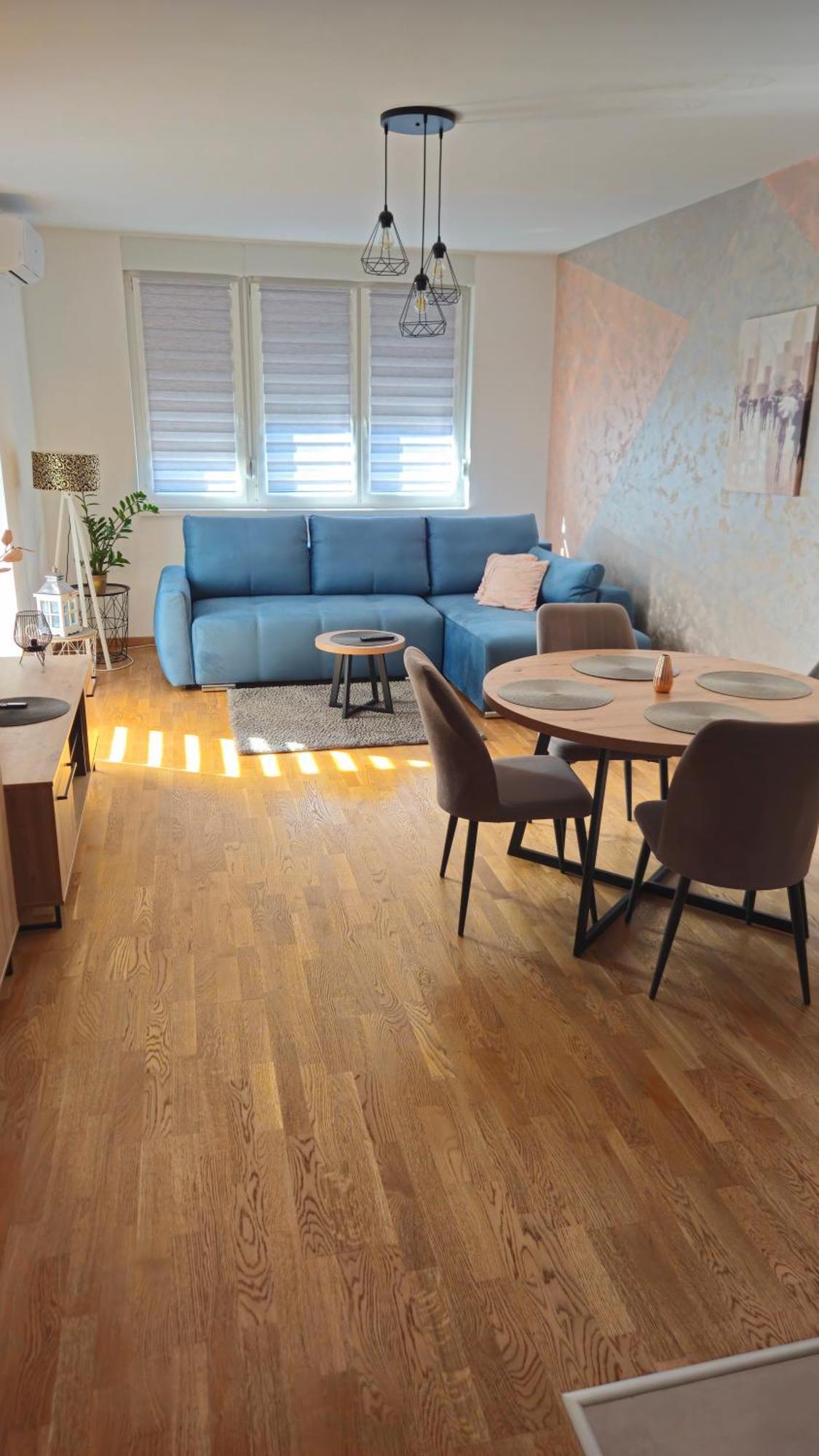 Apartment Ela Суботиця Екстер'єр фото
